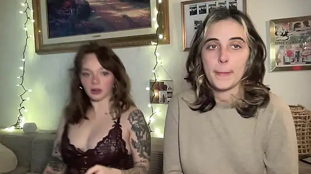 lill daddysgirl online show from December 16, 12:15 am