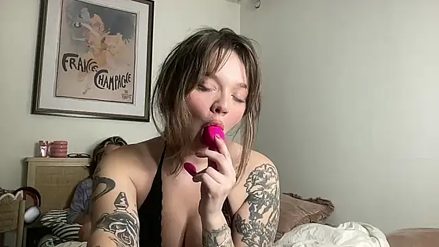 lill daddysgirl online show from November 9, 6:39 am