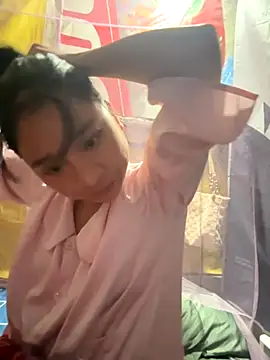 Linh-xxx online show from October 15, 10:51 pm