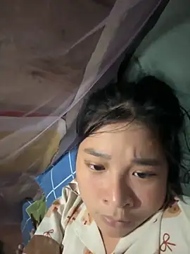 Linh-xxx online show from November 12, 3:16 pm