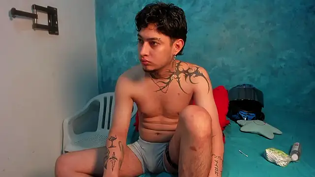 Sky Wild online show from March 14, 8:04 pm