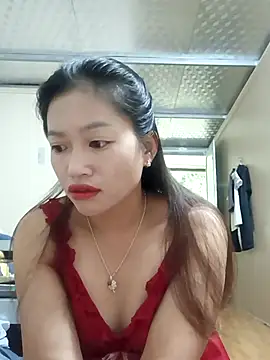 Snapshot of -Paige- chatting on October 14, 3:18 am -Paige- online show from October 14, 3:18 am