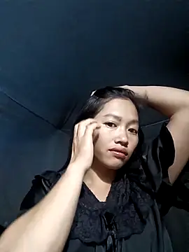 Snapshot of -Paige- chatting on November 16, 12:10 pm -Paige- online show from November 16, 12:10 pm