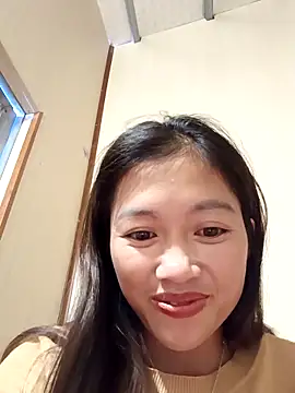 Snapshot of -Paige- chatting on November 25, 6:03 am -Paige- online show from November 25, 6:03 am