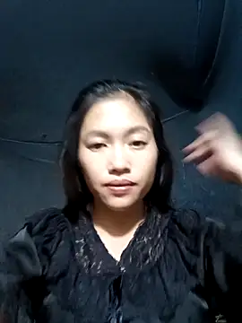 Snapshot of -Paige- chatting on November 7, 11:26 am -Paige- online show from November 7, 11:26 am