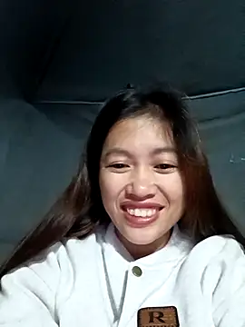 Snapshot of -Paige- chatting on November 27, 12:11 am -Paige- online show from November 27, 12:11 am