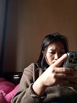 -Paige- online show from February 18, 4:43 am