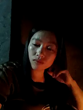 Snapshot of -Paige- chatting on December 4, 11:42 am -Paige- online show from December 4, 11:42 am