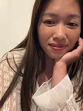 -Paige- online show from April 28, 2:32 pm