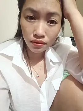 -Paige- online show from May 18, 12:44 am