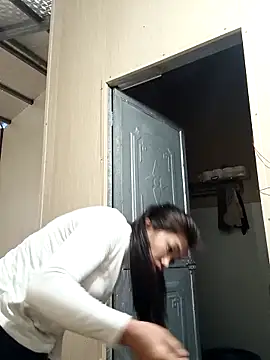 -Paige- online show from February 23, 3:41 am