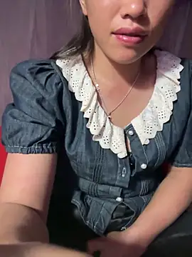 -Paige- online show from April 18, 5:10 am