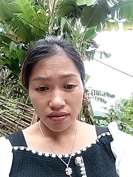 Snapshot of -Paige- chatting on October 22, 3:06 am -Paige- online show from October 22, 3:06 am