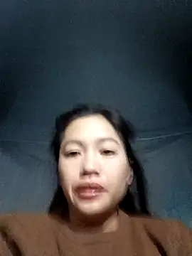 Snapshot of -Paige- chatting on November 28, 4:51 pm -Paige- online show from November 28, 4:51 pm