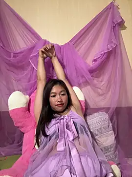 -Paige- online show from March 27, 8:26 am