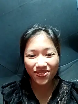 Snapshot of -Paige- chatting on October 23, 3:16 am -Paige- online show from October 23, 3:16 am