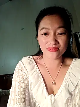 Snapshot of -Paige- chatting on November 21, 3:11 pm -Paige- online show from November 21, 3:11 pm