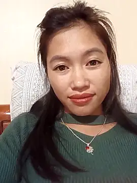 -Paige- online show from December 14, 8:09 am