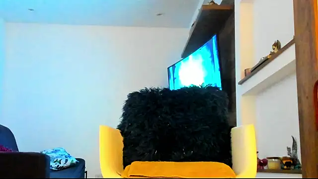 katcum02 online show from May 28, 10:59 pm