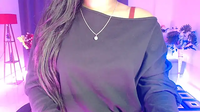 Rashiii  online show from February 11, 7:36 pm