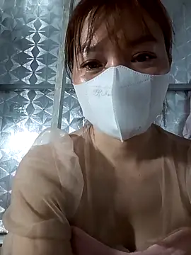 Snapshot of nat-tri chatting on March 3, 12:34 pm nat-tri online show from March 3, 12:34 pm