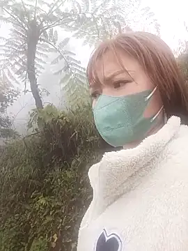 Snapshot of nat-tri chatting on February 19, 3:03 am nat-tri online show from February 19, 3:03 am