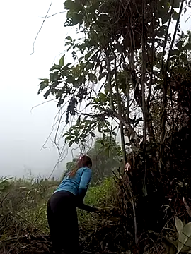 Snapshot of nat-tri chatting on February 25, 3:51 am nat-tri online show from February 25, 3:51 am