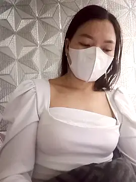 Snapshot of nat-tri chatting on February 7, 1:02 am nat-tri online show from February 7, 1:02 am