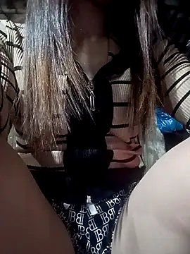 Snapshot of nat-tri chatting on February 13, 5:46 pm nat-tri online show from February 13, 5:46 pm