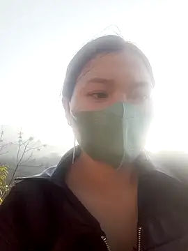 Snapshot of nat-tri chatting on January 18, 9:24 am nat-tri online show from January 18, 9:24 am