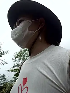 nat-tri online show from March 25, 2:33 am