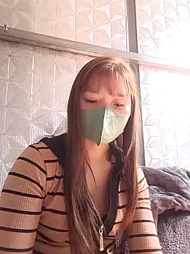 Snapshot of nat-tri chatting on February 13, 4:23 am nat-tri online show from February 13, 4:23 am