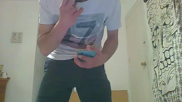 calienteatope online show from April 19, 1:17 am