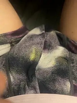 LilCheeky online show from November 28, 8:25 am