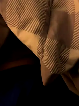 LilCheeky online show from December 3, 3:40 am