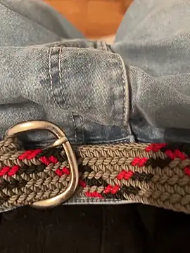 LilCheeky online show from November 4, 7:01 am