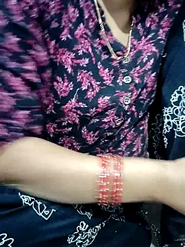 Hot-ranisa online show from November 17, 4:05 am