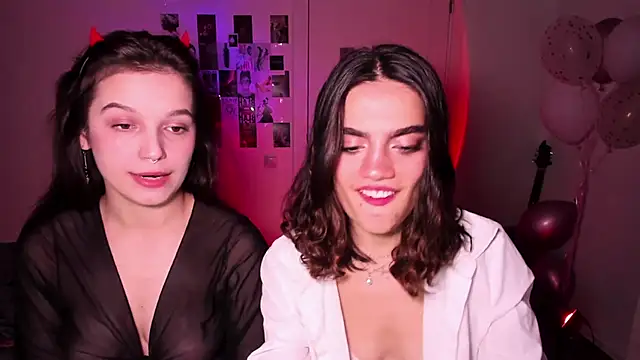 nightfloatt online show from November 2, 2:22 pm