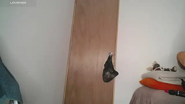 Miranda kim  online show from November 2, 7:41 pm