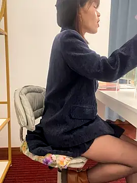 Snapshot of Best_love66 chatting on November 6, 1:53 am Best love66 online show from November 6, 1:53 am