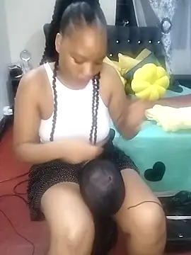 CaramelBoootie online show from November 26, 5:13 pm