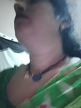Snapshot of Rayal_bhabi chatting on June 19, 4:02 pm Rayal bhabi online show from June 19, 4:02 pm