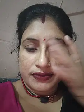 Snapshot of Rayal_bhabi chatting on July 4, 12:43 pm Rayal bhabi online show from July 4, 12:43 pm