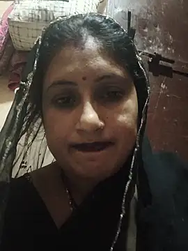Snapshot of Rayal_bhabi chatting on June 3, 3:17 pm Rayal bhabi online show from June 3, 3:17 pm