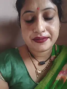 Snapshot of Rayal_bhabi chatting on July 14, 12:32 am Rayal bhabi online show from July 14, 12:32 am