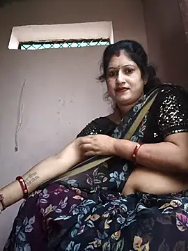 Snapshot of Rayal_bhabi chatting on July 10, 12:10 am Rayal bhabi online show from July 10, 12:10 am