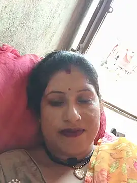 Snapshot of Rayal_bhabi chatting on May 17, 3:50 am Rayal bhabi online show from May 17, 3:50 am