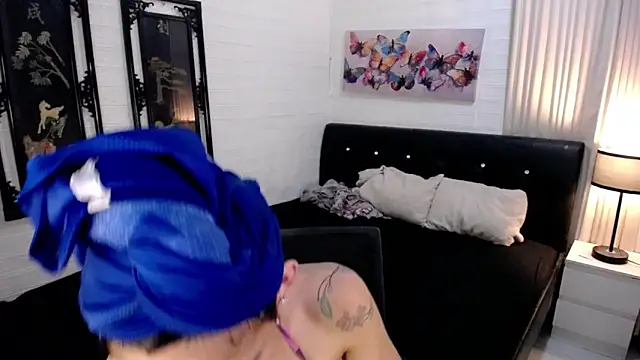 TSJaninexx online show from October 20, 5:42 am