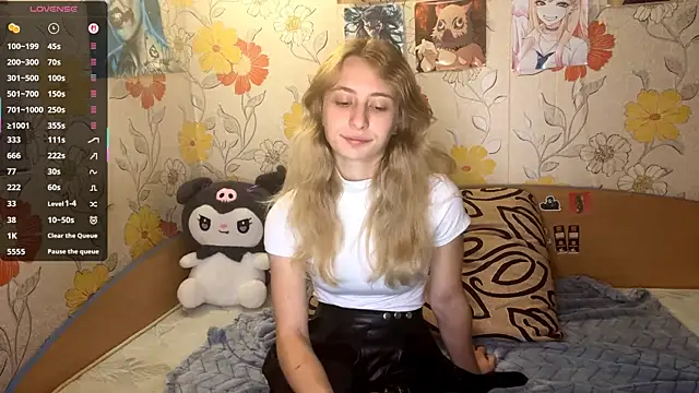 Snapshot of AmeliLia chatting on November 4, 2:21 pm AmeliLia online show from November 4, 2:21 pm