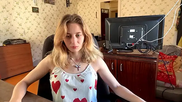 AmeliLia online show from March 22, 1:34 pm